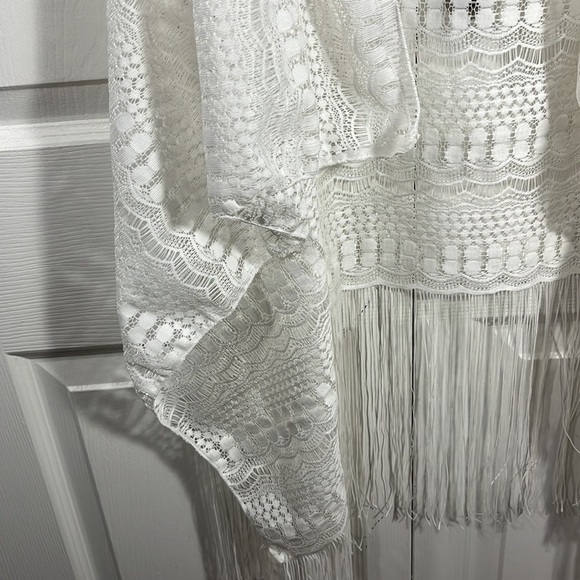 Vintage inspired lace duster - Picture 2 of 7